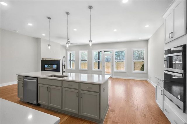 2564 Silver Star NE Drive, Marietta, GA 30066