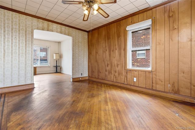 61-24 65th Street, Middle Village, NY 11379