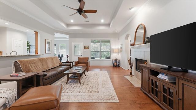 754 Forest Lane Drive, Conroe, TX 77302