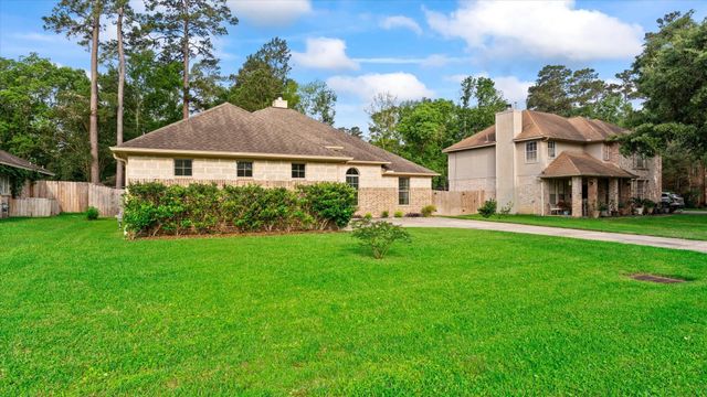 754 Forest Lane Drive, Conroe, TX 77302