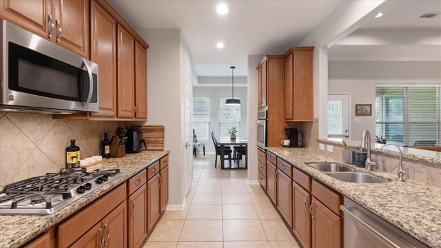 754 Forest Lane Drive, Conroe, TX 77302
