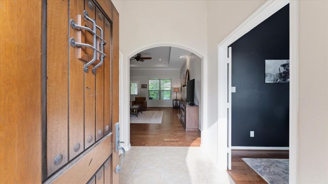 754 Forest Lane Drive, Conroe, TX 77302