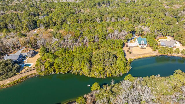 4129 Gnarled Oaks Lane, Johns Island, SC 29455