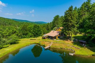 830 Old Schoolhouse Road, Newbury, VT 05051