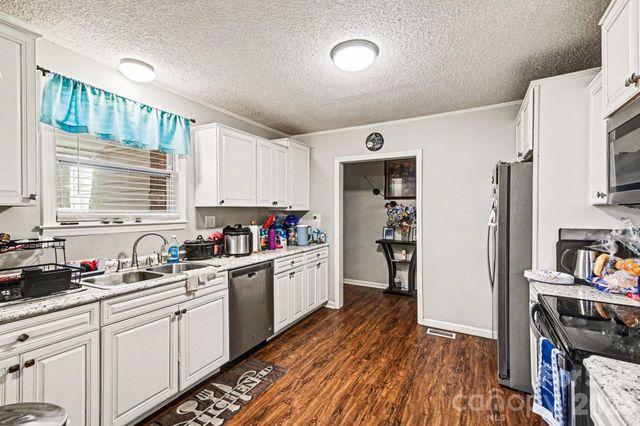 102 Azalea Road, Lancaster, SC 29720