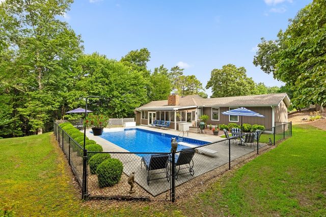 2903 Huckleberry Lane, Rocky Face, GA 30740
