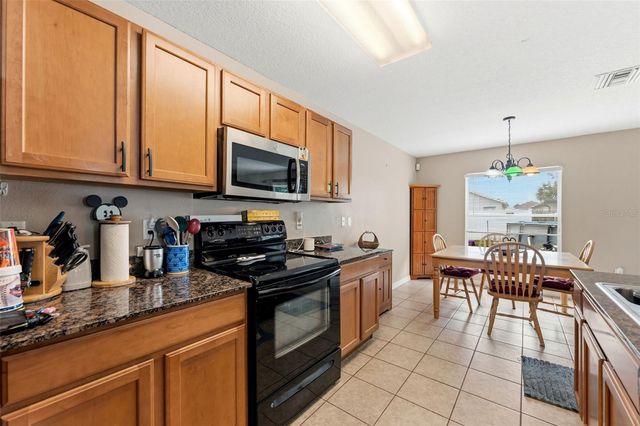 1832 HOLTON ROAD, Lakeland, FL 33810