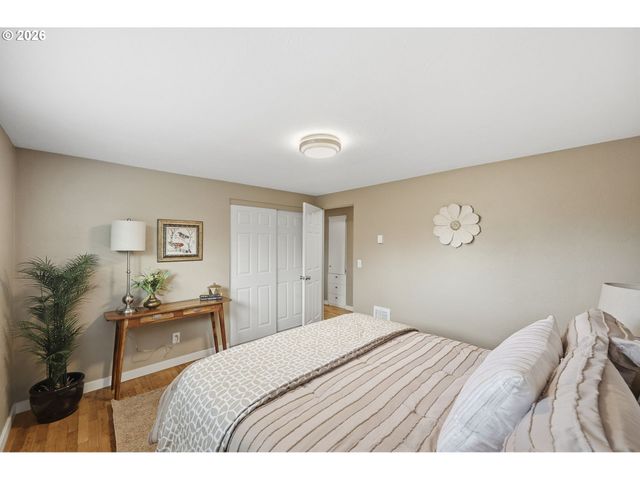 381 MARION Ln, Eugene, OR 97404