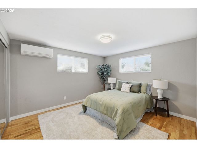 381 MARION Ln, Eugene, OR 97404