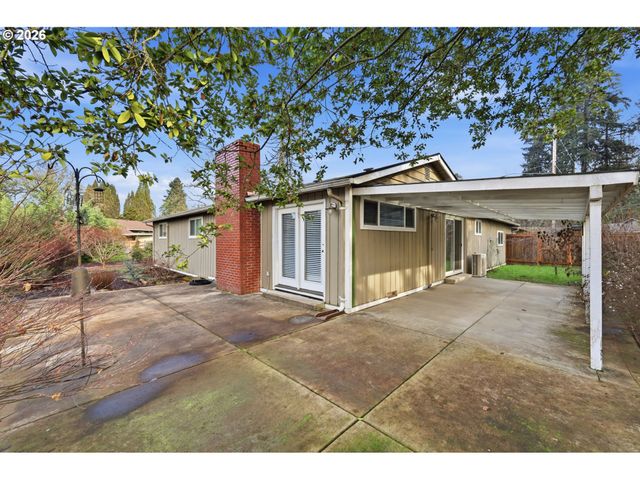 381 MARION Ln, Eugene, OR 97404