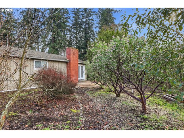 381 MARION Ln, Eugene, OR 97404