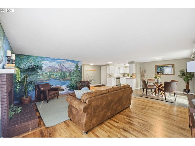 381 MARION Ln, Eugene, OR 97404