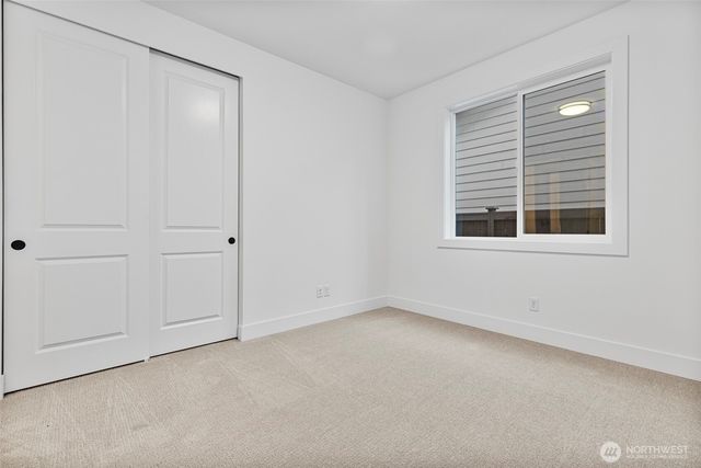 19429 116th Street Ct E, Bonney Lake, WA 98391