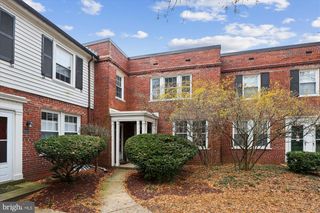 2600 16TH ST S #696, Arlington, VA 22204