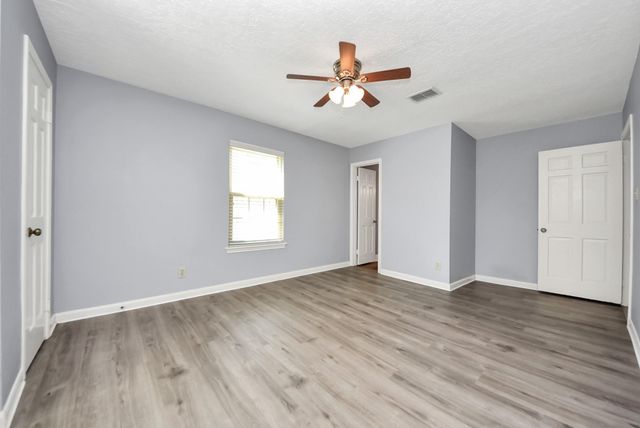 5410 Havenwoods Drive, Houston, TX 77066