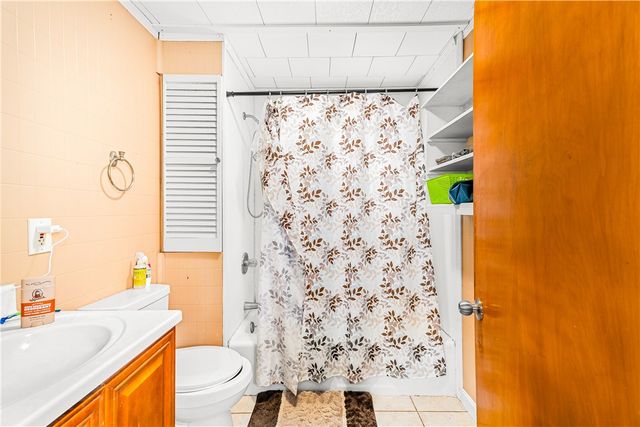 34 Steere Avenue, North Providence, RI 02911