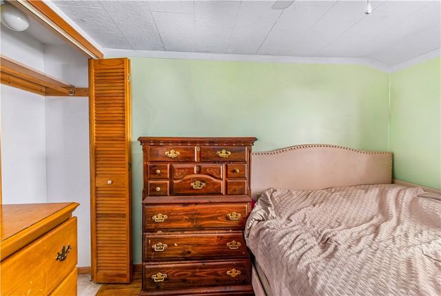 34 Steere Avenue, North Providence, RI 02911