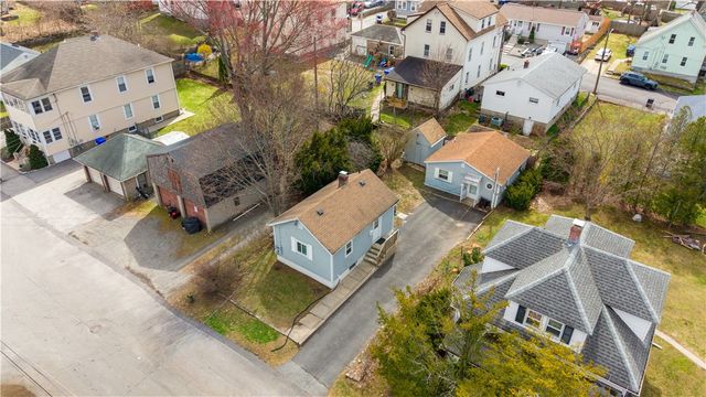 34 Steere Avenue, North Providence, RI 02911