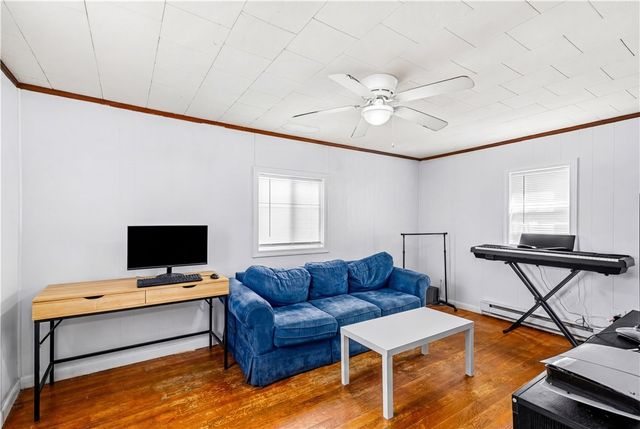 34 Steere Avenue, North Providence, RI 02911