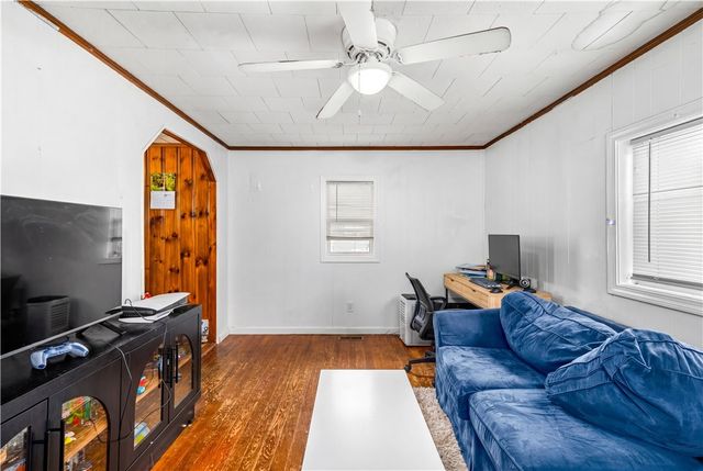 34 Steere Avenue, North Providence, RI 02911