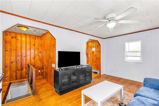 34 Steere Avenue, North Providence, RI 02911