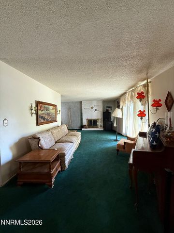 1309 Siskiyou Drive, Carson City, NV 89701
