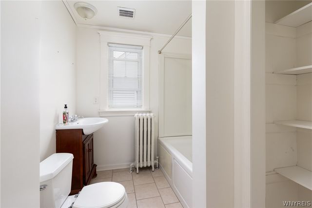 167 Royal Parkway West, Amherst, NY 14221