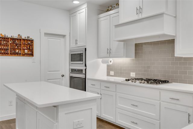 525 Division Street, Plano, TX 75075