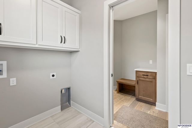 1404 S 200 Avenue Circle, Omaha, NE 68130