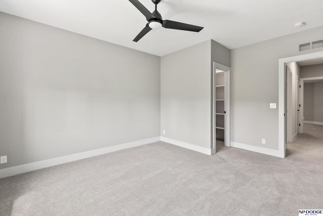1404 S 200 Avenue Circle, Omaha, NE 68130
