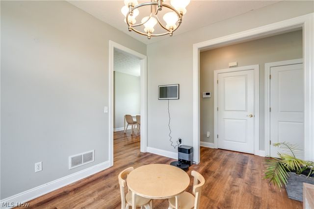 2750 Himelrigh Boulevard, Barberton, OH 44203