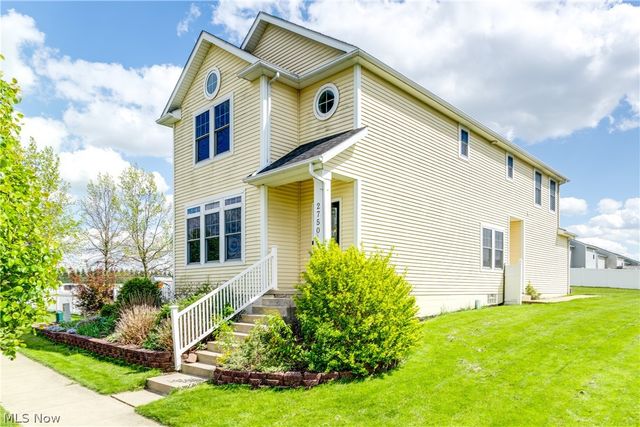 2750 Himelrigh Boulevard, Barberton, OH 44203
