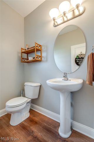 2750 Himelrigh Boulevard, Barberton, OH 44203