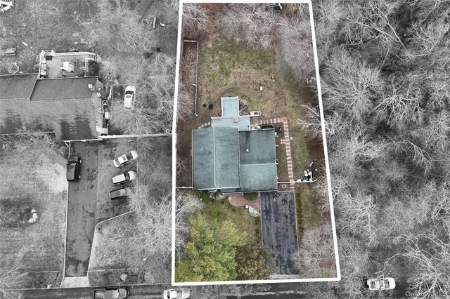 89 Sportsmen Street 4103, Central Islip, NY 11722