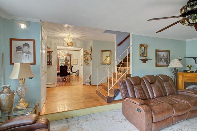 89 Sportsmen Street 4103, Central Islip, NY 11722