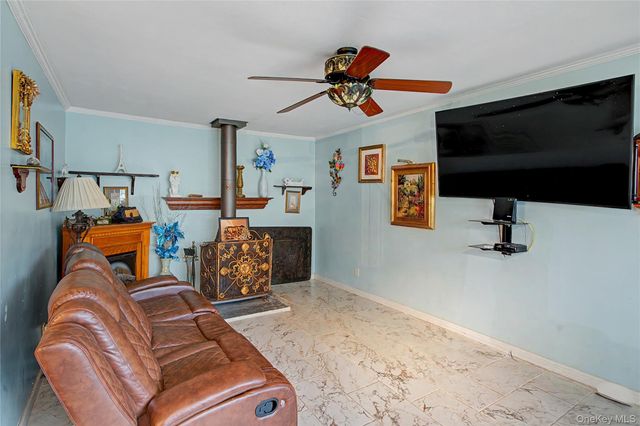 89 Sportsmen Street 4103, Central Islip, NY 11722