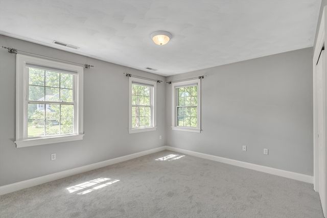 4 Carter Dr, Natick, MA 01760
