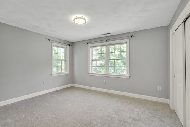 4 Carter Dr, Natick, MA 01760