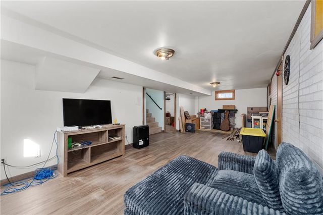 1715 SE 2nd Avenue, Menomonie, WI 54751