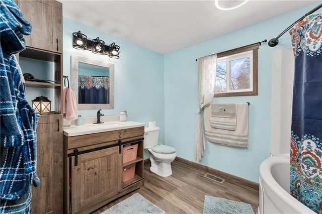 1715 SE 2nd Avenue, Menomonie, WI 54751