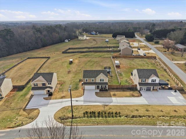 4484 Springs Road, Conover, NC 28613