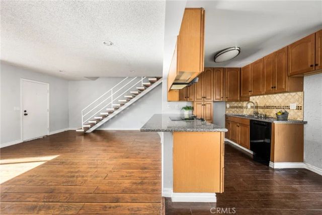 473 E 1st, Tustin, CA 92780