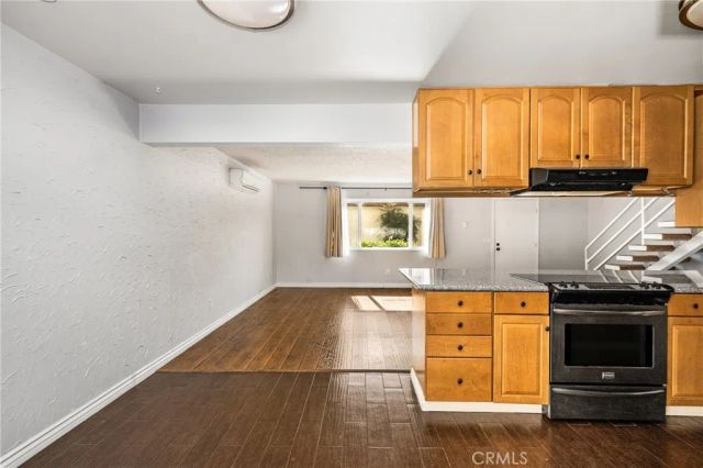 473 E 1st, Tustin, CA 92780