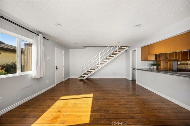 473 E 1st, Tustin, CA 92780