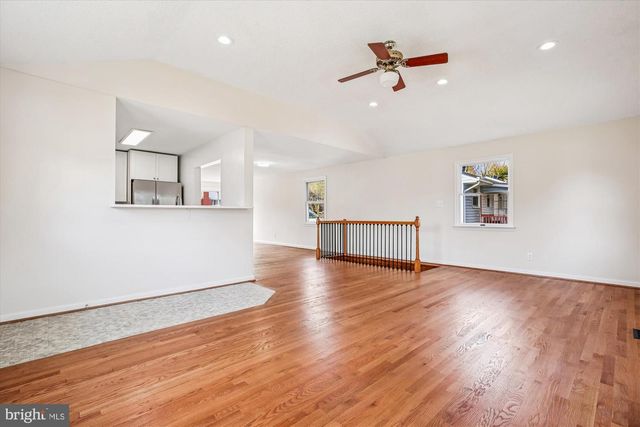 11603 VEIRS MILL RD, Silver Spring, MD 20902