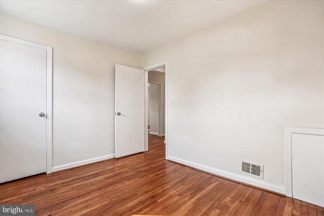 11603 VEIRS MILL RD, Silver Spring, MD 20902