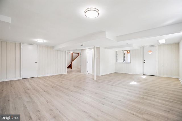 11603 VEIRS MILL RD, Silver Spring, MD 20902