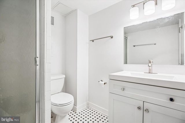 11603 VEIRS MILL RD, Silver Spring, MD 20902