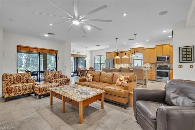 16044 Herons View DR, Alva, FL 33920