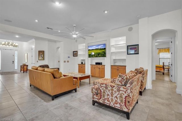 16044 Herons View DR, Alva, FL 33920